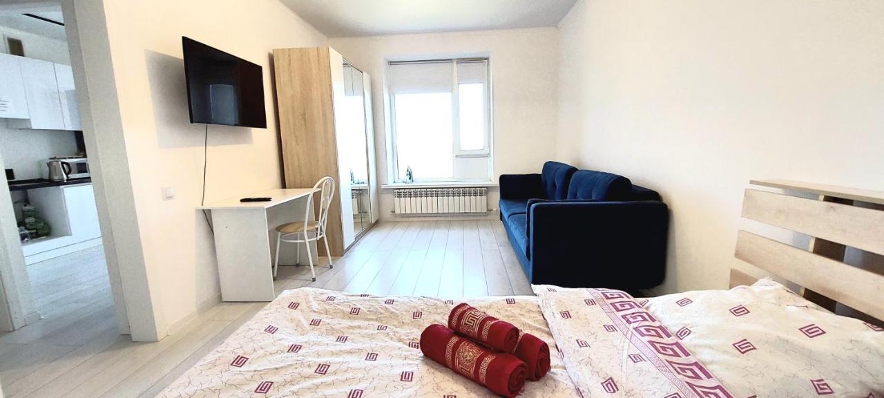 Аэропорт 10 Минут Apartment Астана Екстериор снимка