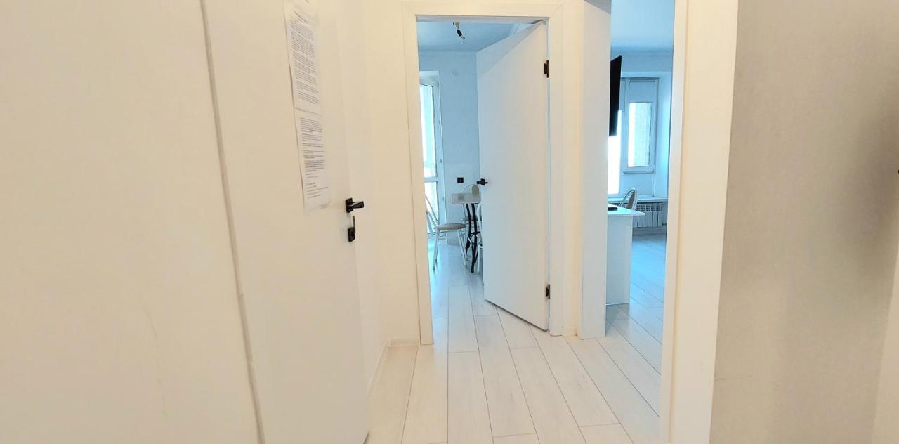 Аэропорт 10 Минут Apartment Астана Екстериор снимка