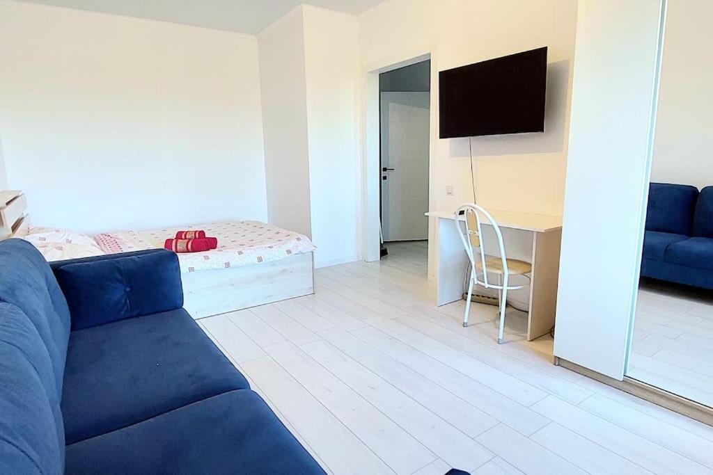 Аэропорт 10 Минут Apartment Астана Екстериор снимка